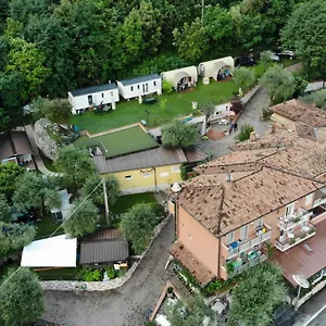 Alpino - Nature Village , Malcesine Italië